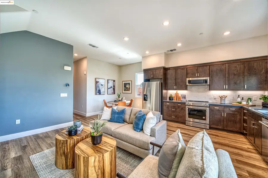 28949 Parkridge Loop #86, Hayward, CA 94544 - Image #3