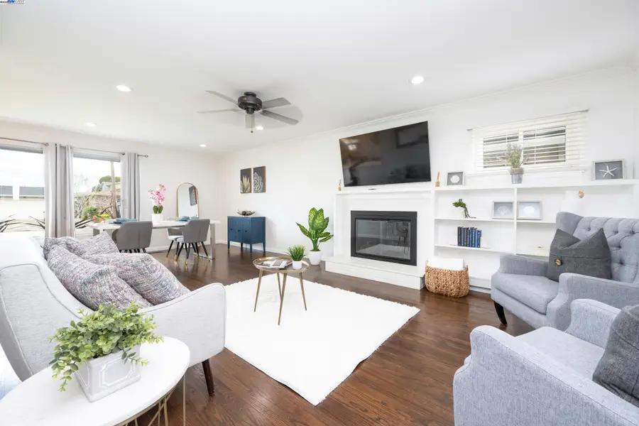 1338 Thais Ln, Hayward, CA 94544 - Image #2