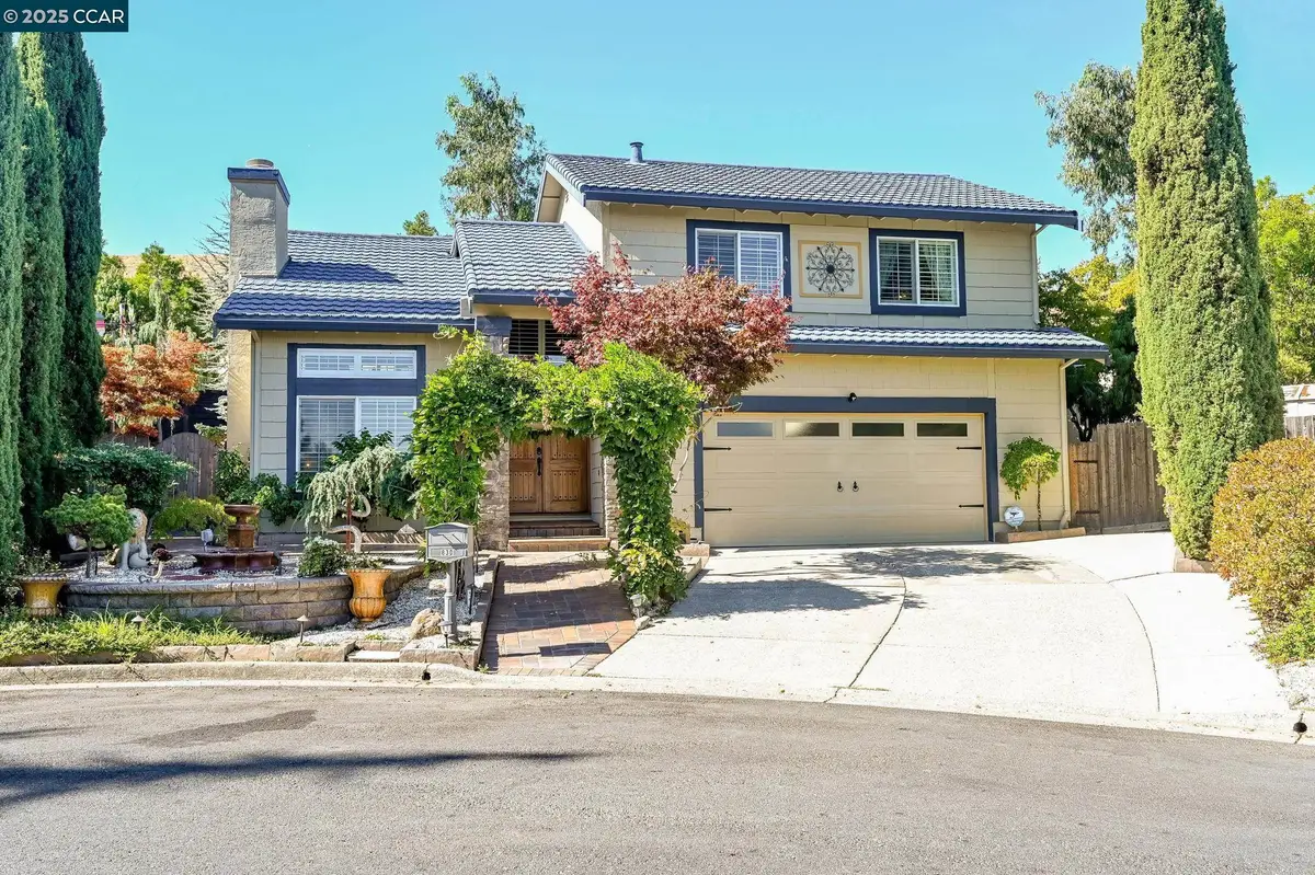 830 Westview Ct, Martinez, CA 94553 - Image #1