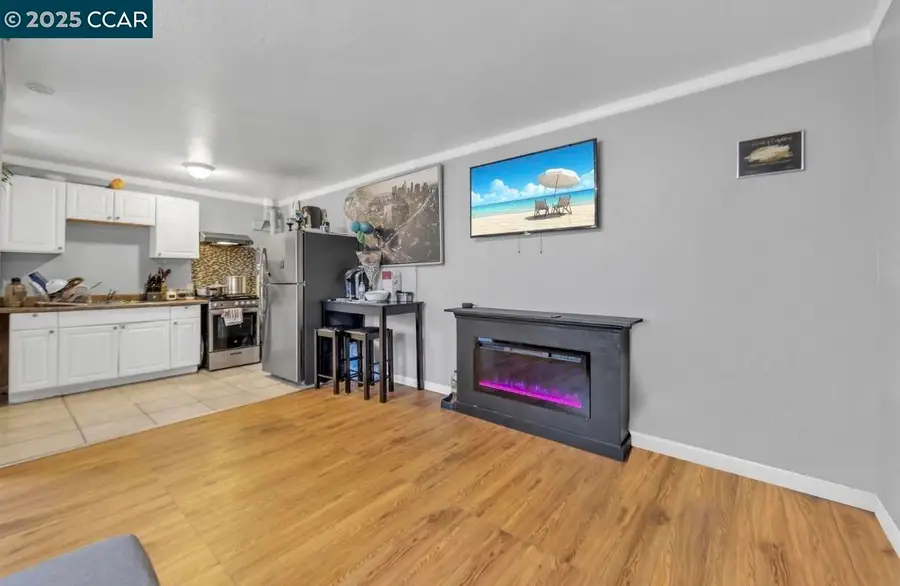 421 Barrett Ave, Richmond, CA 94801 - Image #2