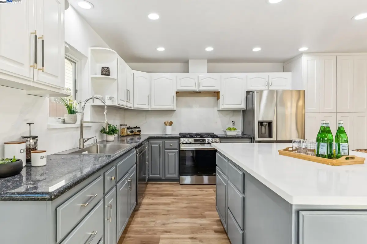 1941 Franciscan Way, Alameda, CA 94501 - Image #1