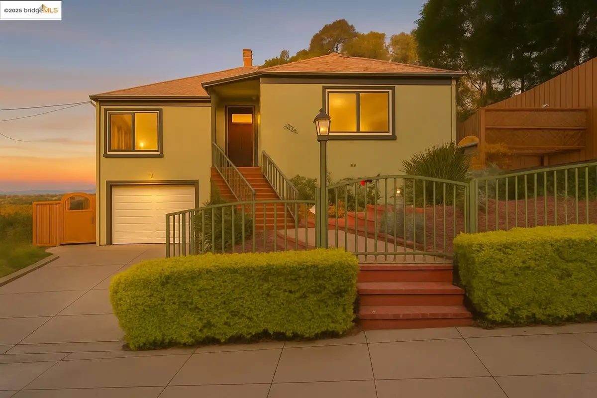 3025 Partridge Ave, Oakland, CA 94605 - Image #1