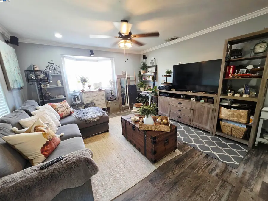 7024 10th St, Rio Linda, CA 95673 - Image #3