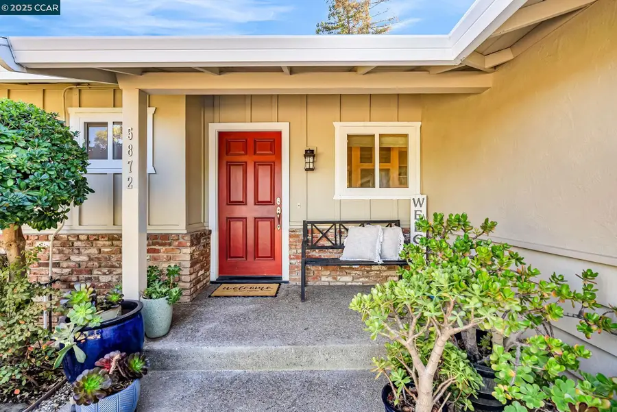 5872 Herriman Dr, Clayton, CA 94517 - Image #3