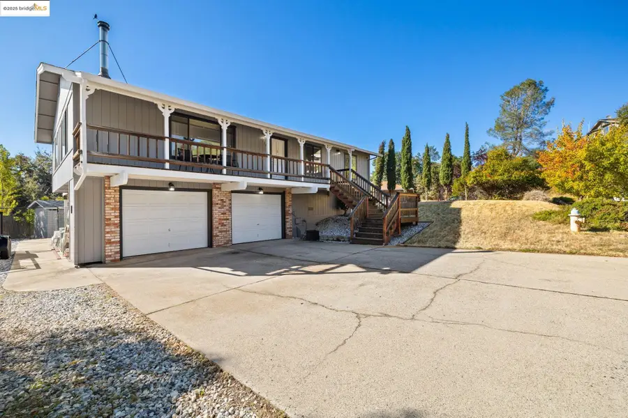 17347 Valley Oak Dr, Sonora, CA 95370 - Image #2