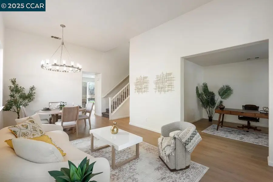 230 Wisteria Ln, Tracy, CA 95377 - Image #3