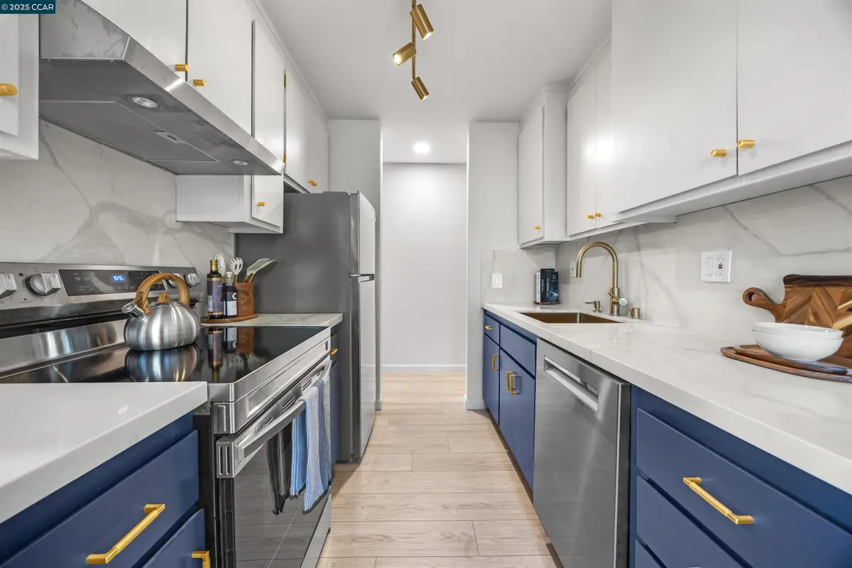 3751 Harrison Street #301, Oakland, CA 94611 - Image #1