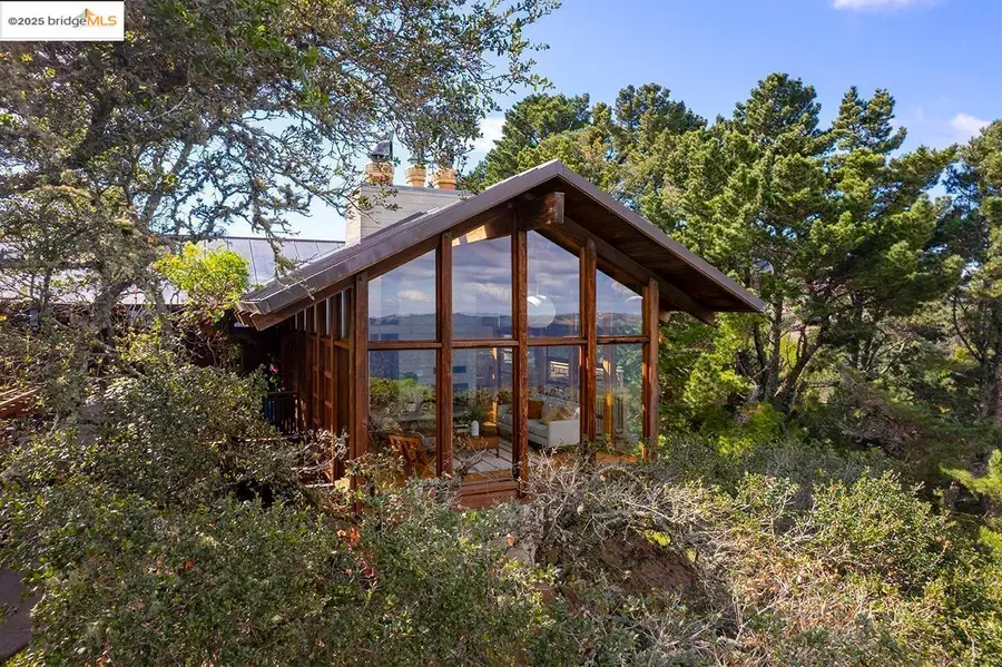 100 Tres Mesas, Orinda, CA 94563 - Image #2