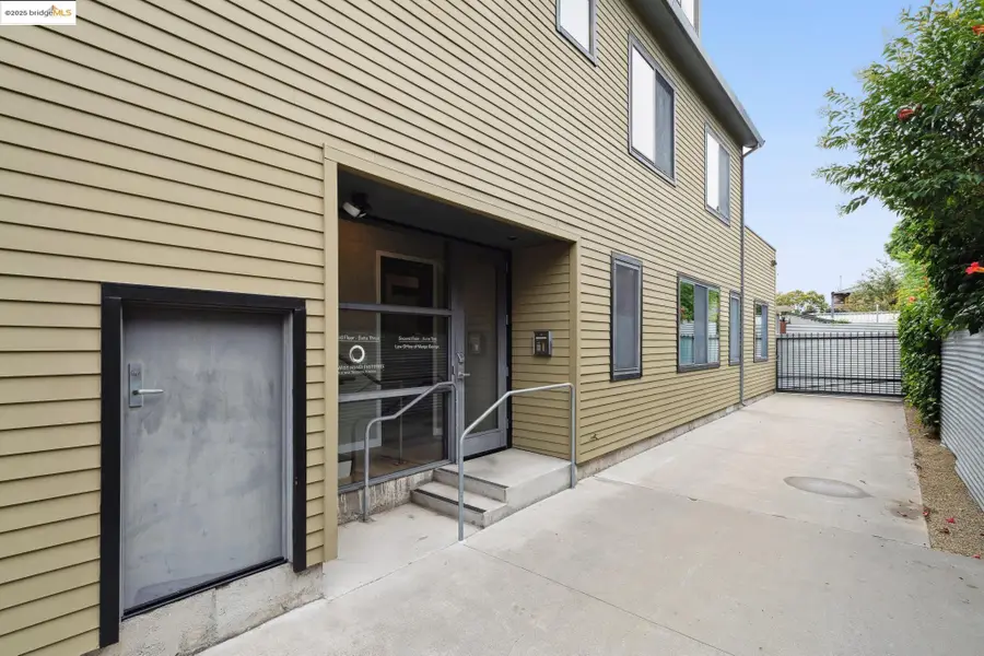 1010 Grayson, Berkeley, CA 94710 - Image #2