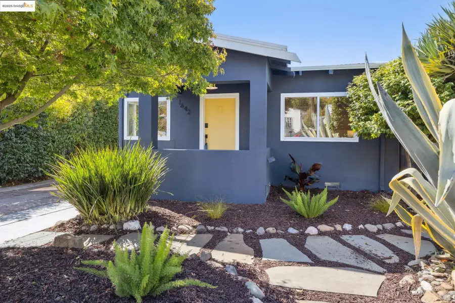 1642 10th St, Berkeley, CA 94710 - Image #3