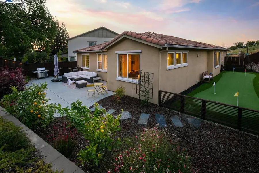 505 Tananger Heights Ct, Pleasant Hill, CA 94523 - Image #3