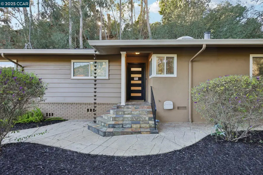 4449 Mattis Ct, Oakland, CA 94619 - Image #3