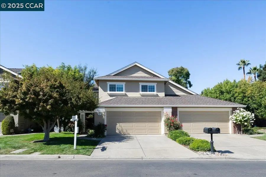 110 Bridgeside Cir, Danville, CA 94506 - Image #2