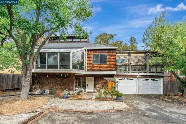 166 Canyon Lake Dr, Port Costa, CA 94569