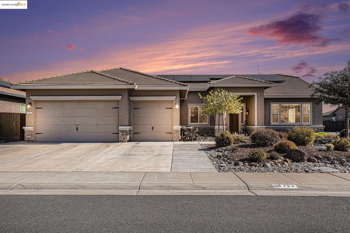 753 Whitaker Way, Galt, CA 95632 - Image #1