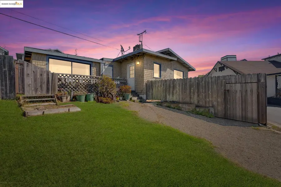 4 Beach Ave, Dillon Beach, CA 94929 - Image #2