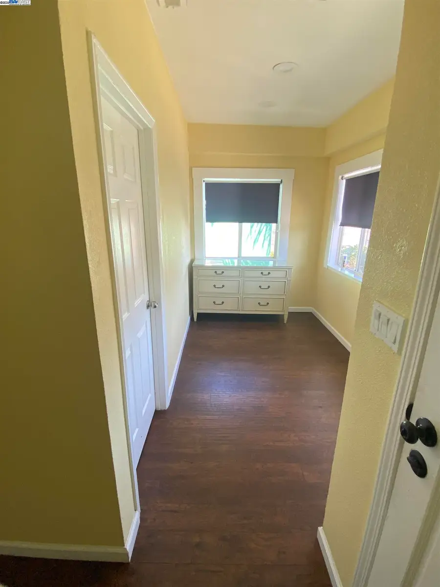 1136 Georgia St, Vallejo, CA 94590 - Image #2