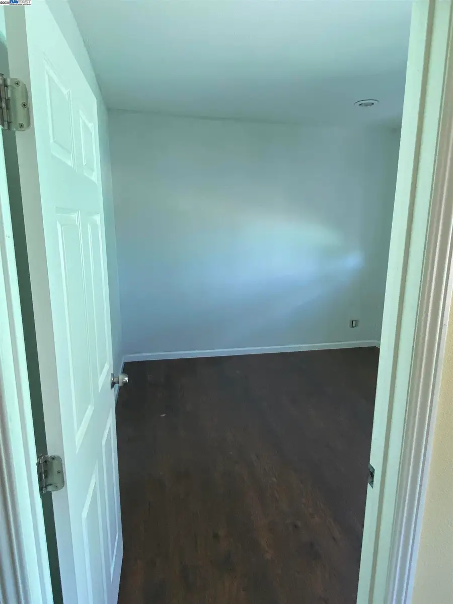 1136 Georgia St, Vallejo, CA 94590 - Image #3