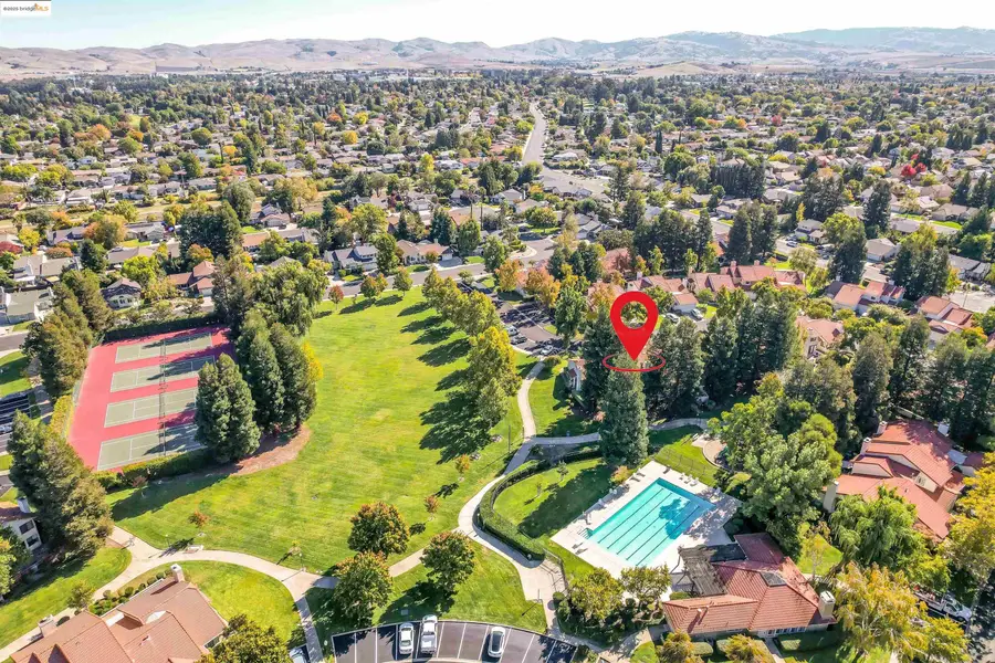 4844 Mulqueeney Cmn, Livermore, CA 94551 - Image #2