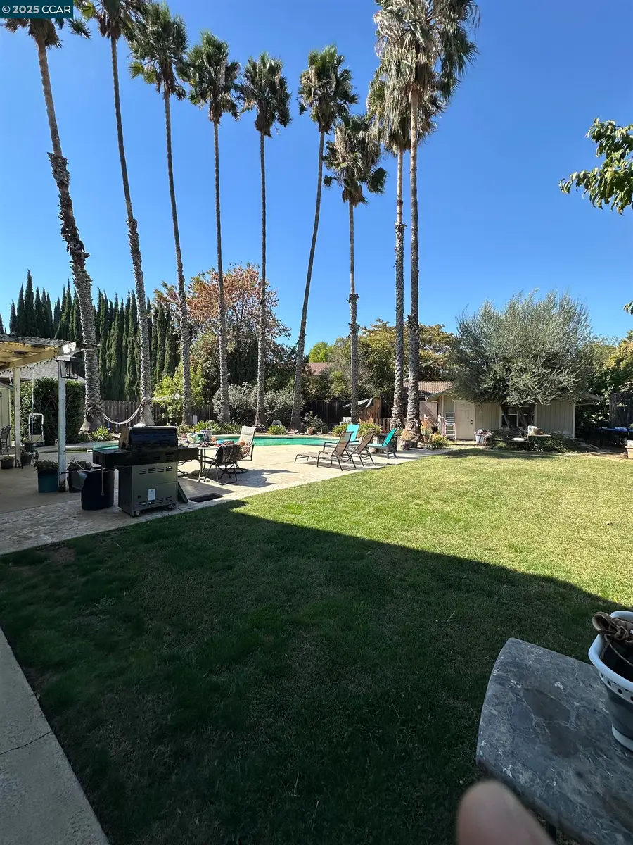 15 Cindy Pl, Brentwood, CA 94513 - Image #3