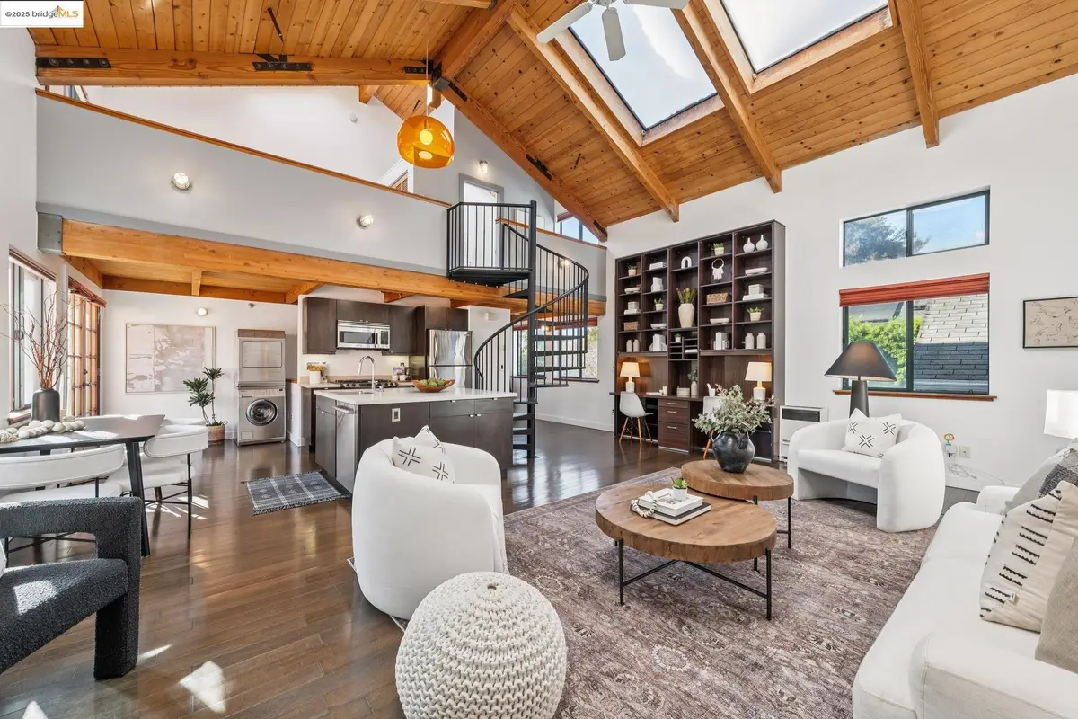 2120 6th St #10, Berkeley, CA 94710 - Image #1