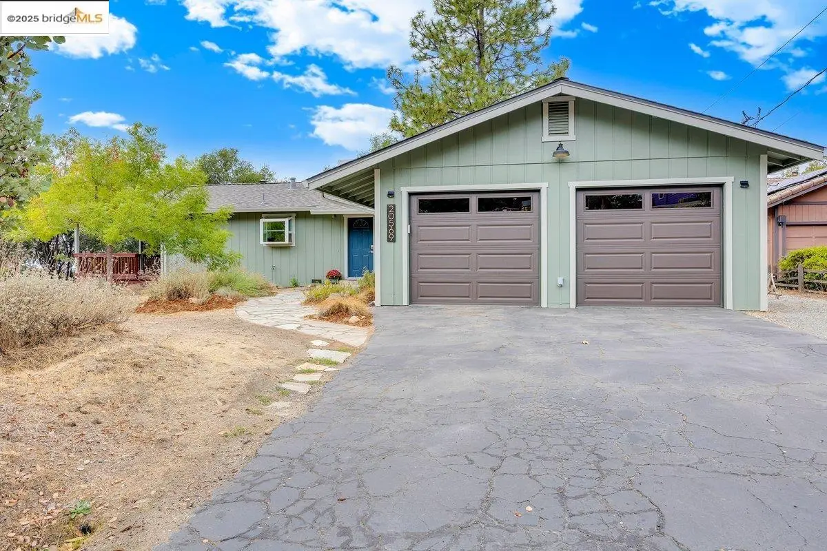 20569 Charlotte Ct, Soulsbyville, CA 95372 - Image #1