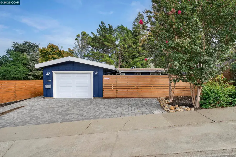 3215 Pine St, Martinez, CA 94553 - Image #2