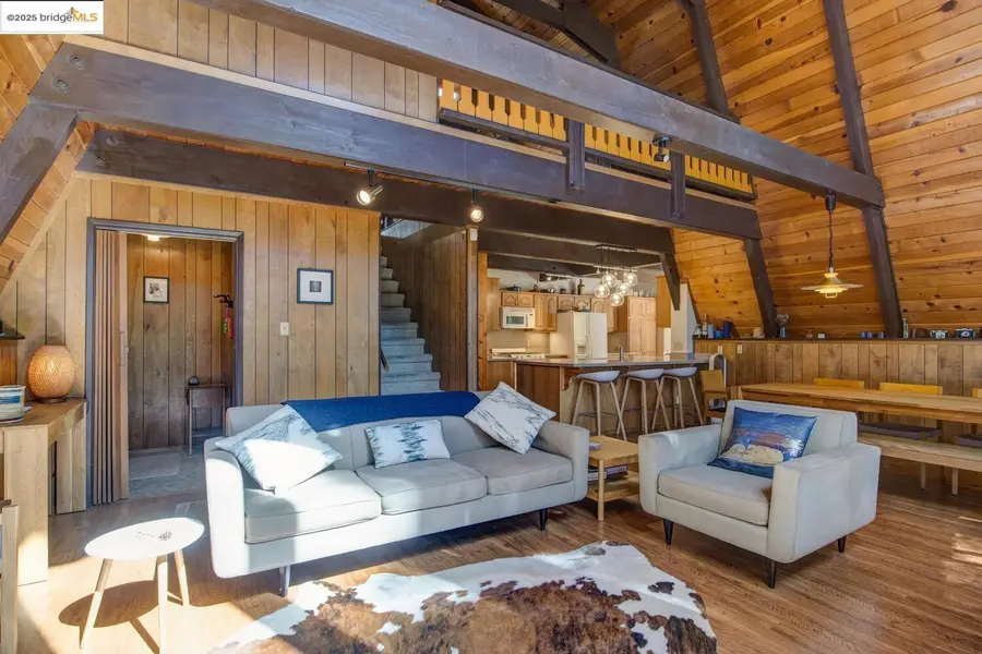 1427 Meadow Dr, Arnold, CA 95223 - Image #2