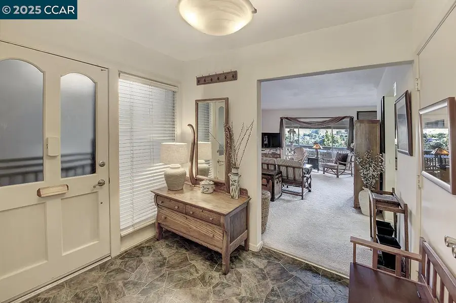 1216 Running Springs Rd #3, Walnut Creek, CA 94595 - Image #3