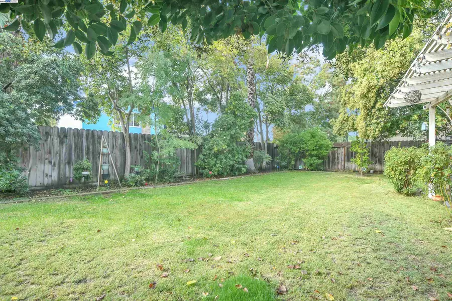 2316 Otto Dr, Stockton, CA 95209 - Image #3