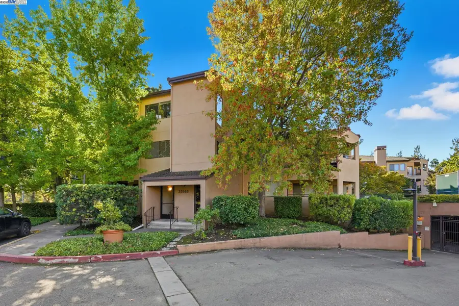 39149 Guardino Dr #247, Fremont, CA 94538 - Image #2
