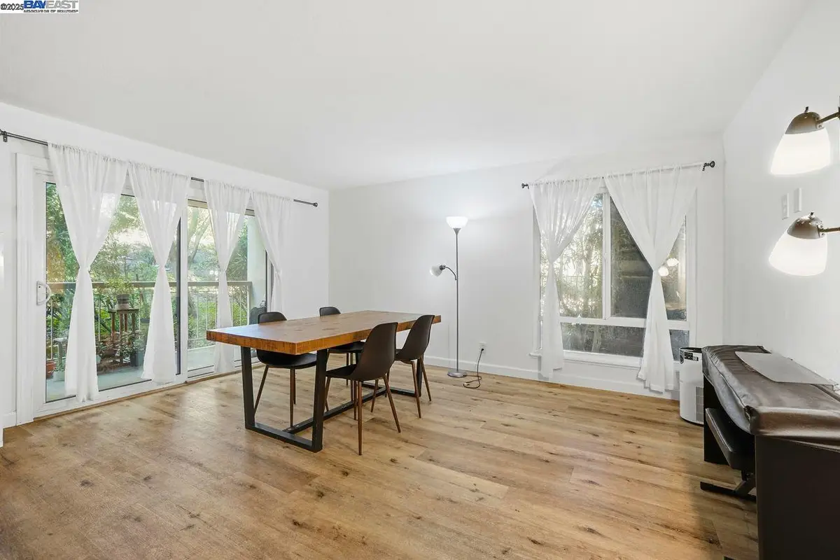 310 N Civic Dr #102, Walnut Creek, CA 94596 - Image #1