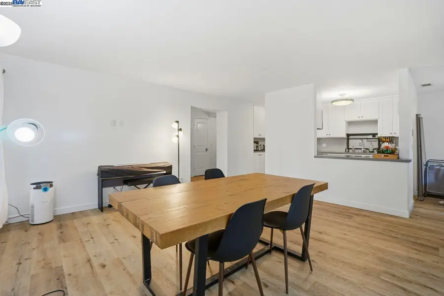 310 N Civic Dr #102, Walnut Creek, CA 94596 - Image #2