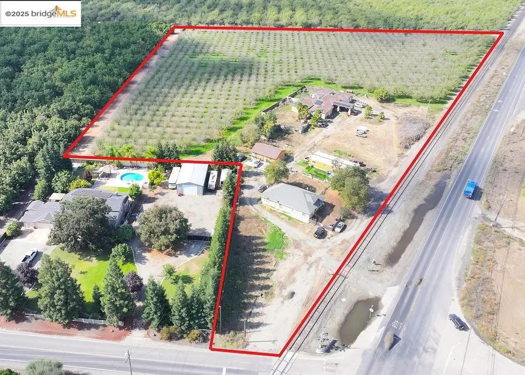 8190 French Camp Dr, Manteca, CA 95336 - Image #1