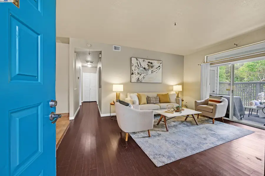 205 Dursey Dr, Pinole, CA 94564 - Image #3