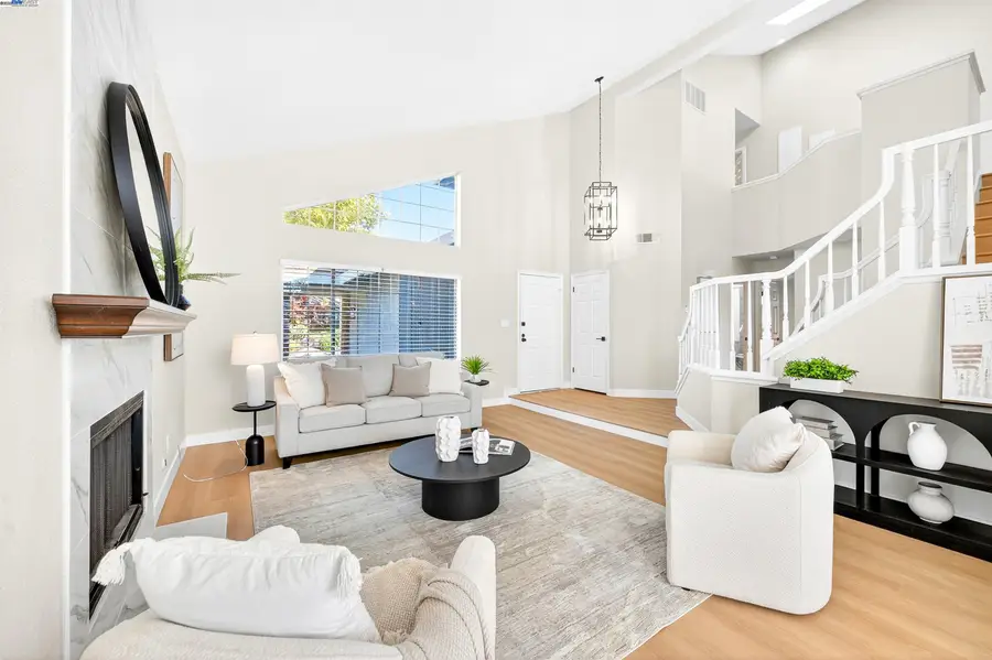 5075 Canyon Crest Dr, San Ramon, CA 94582 - Image #2