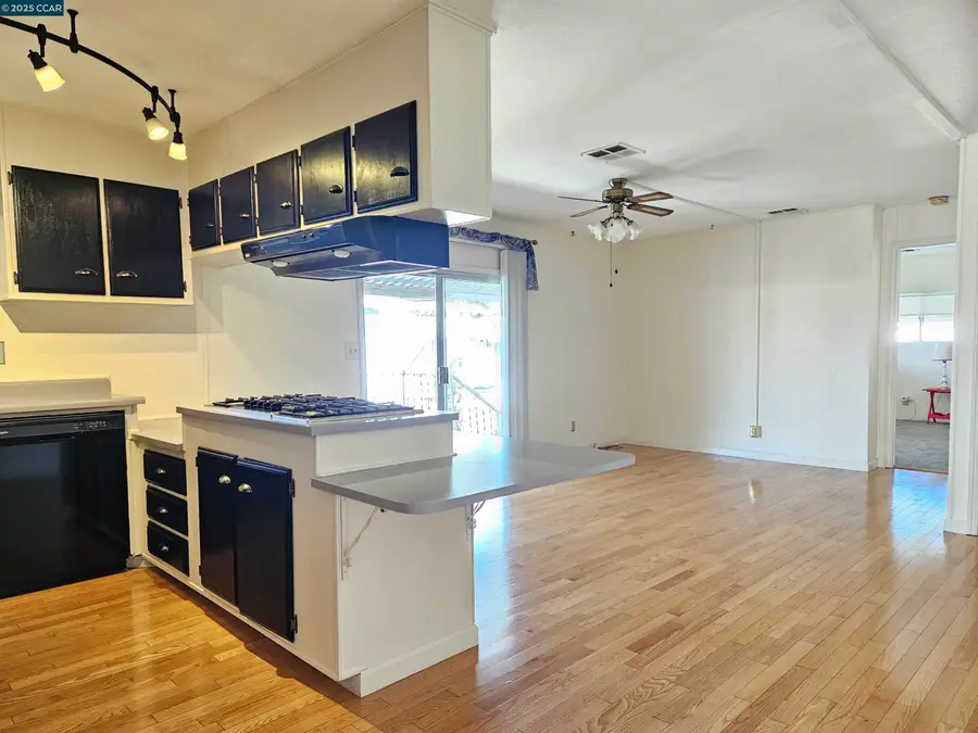 2259 Dalis Dr, Concord, CA 94520 - Image #3