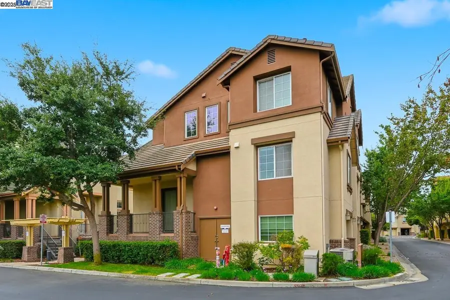 1020 Carnelian Ter, Union City, CA 94587 - Image #2