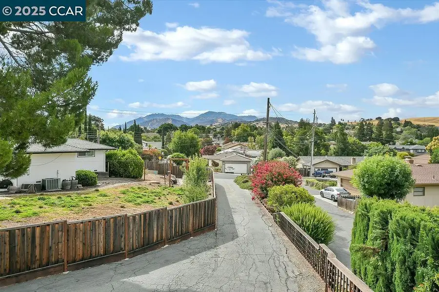 1187-A Kaski Lane, Concord, CA 94518 - Image #3