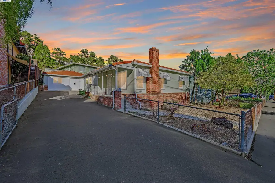 18760 Stanton Ave, Castro Valley, CA 94546 - Image #2