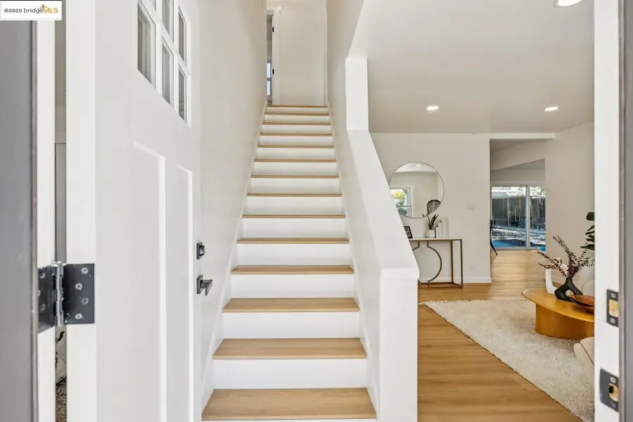 4185 Huckleberry Dr, Concord, CA 94521 - Image #3