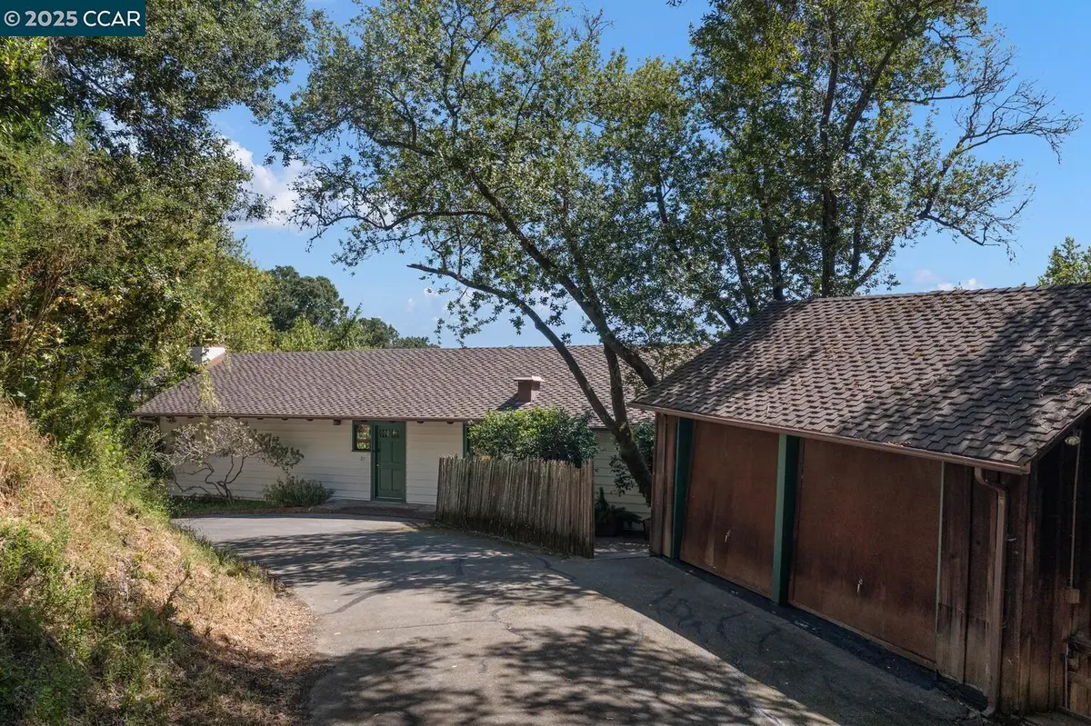37 La Madronal, Orinda, CA 94563 - Image #1
