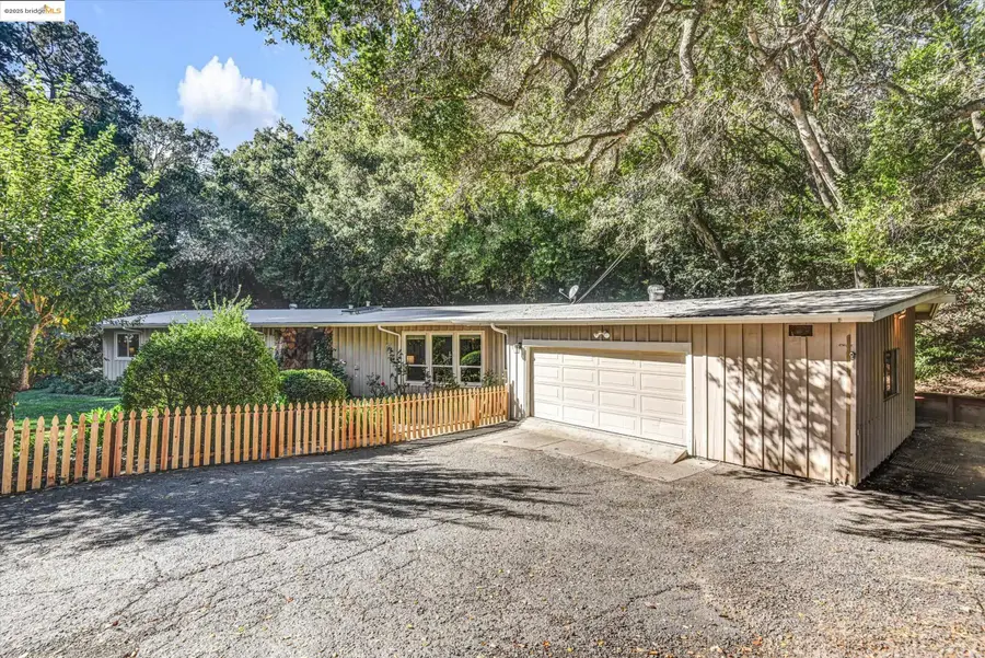 7 Saint Stephens Dr, Orinda, CA 94563 - #2