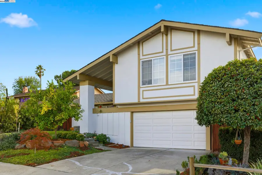 631 Claret Ct, Pleasanton, CA 94566 - Image #2