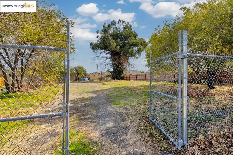 64 N Bella Monte Ave, Bay Point, CA 94565 - #2