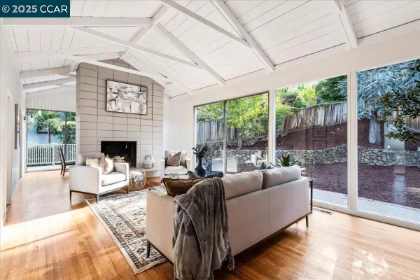 3503 Highland Ave, Redwood City, CA 94062