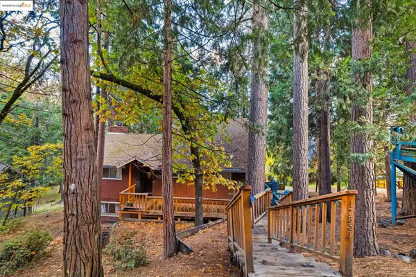 17851 Robin Rd, Twain Harte, CA 95383