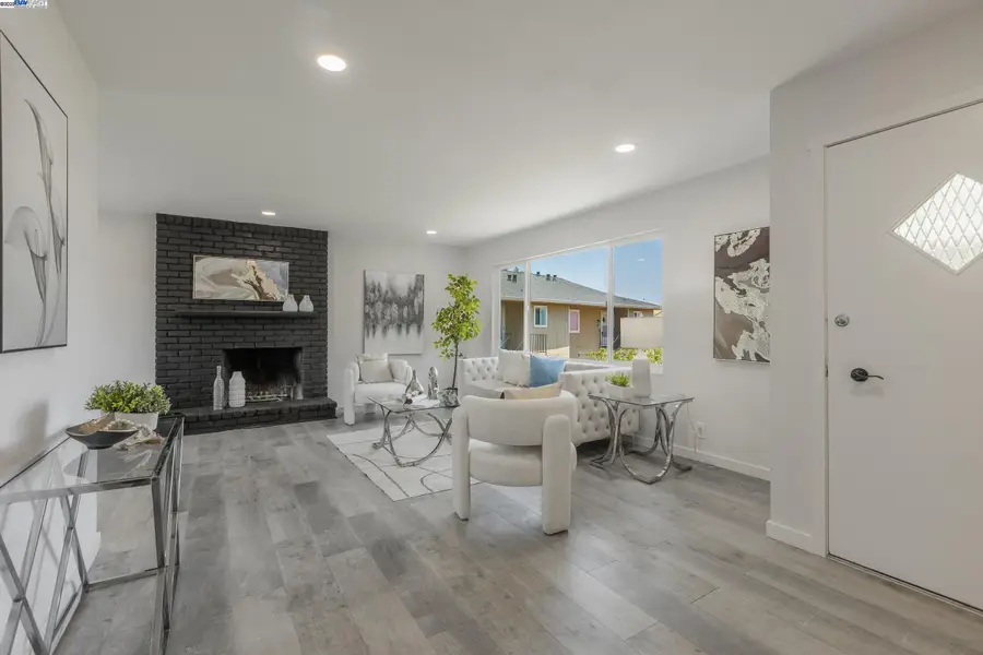 1965 Ascot Dr #6, Moraga, CA 94556 - #3