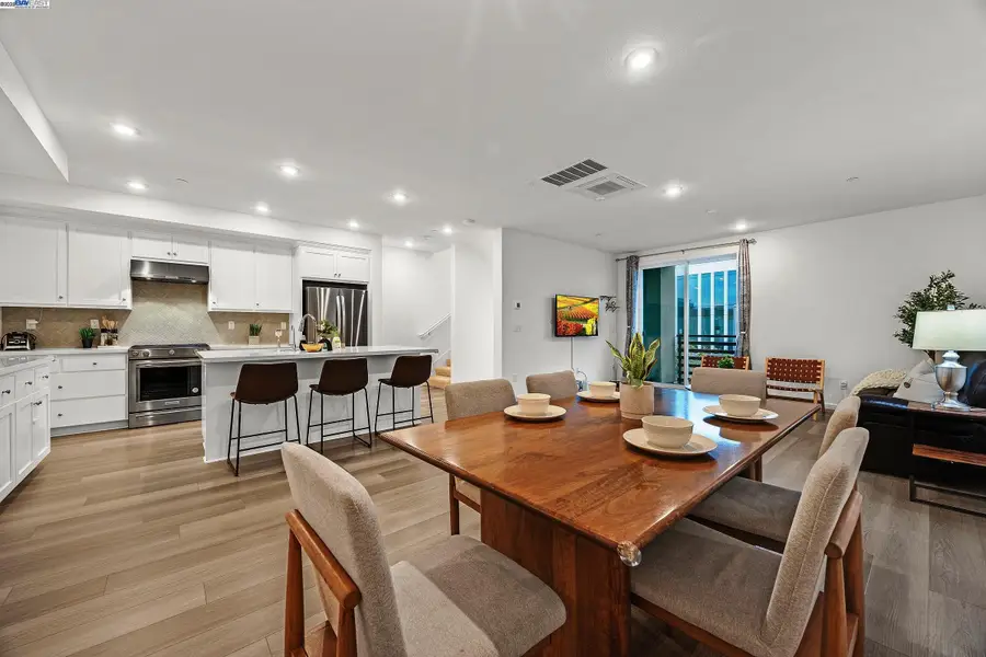 5422 Arnold Rd, Dublin, CA 94568 - #2