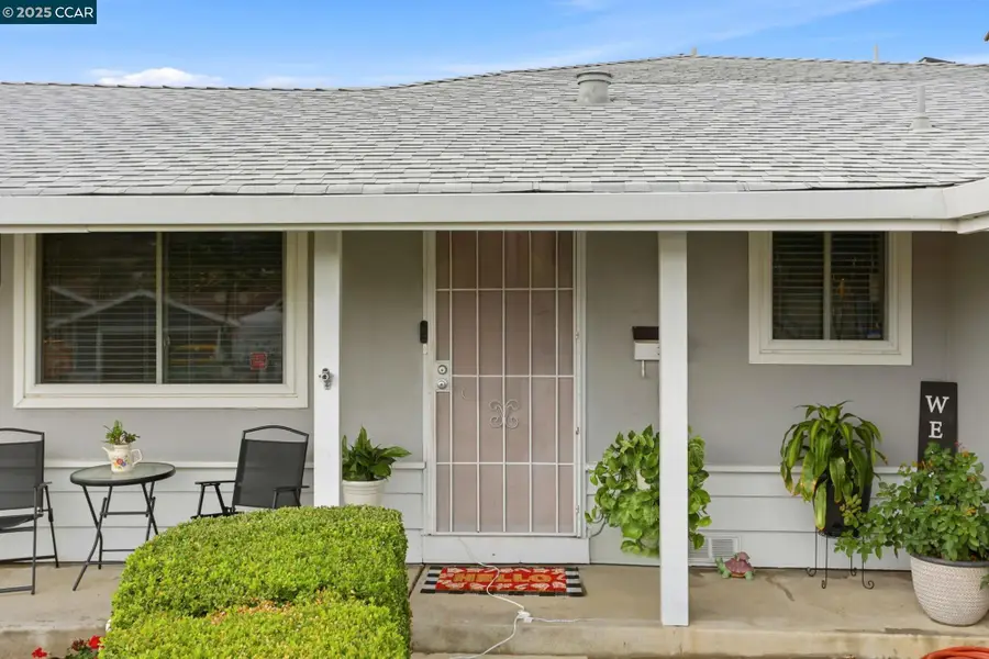 213 Markham Avenue, Vacaville, CA 95688 - Image #2